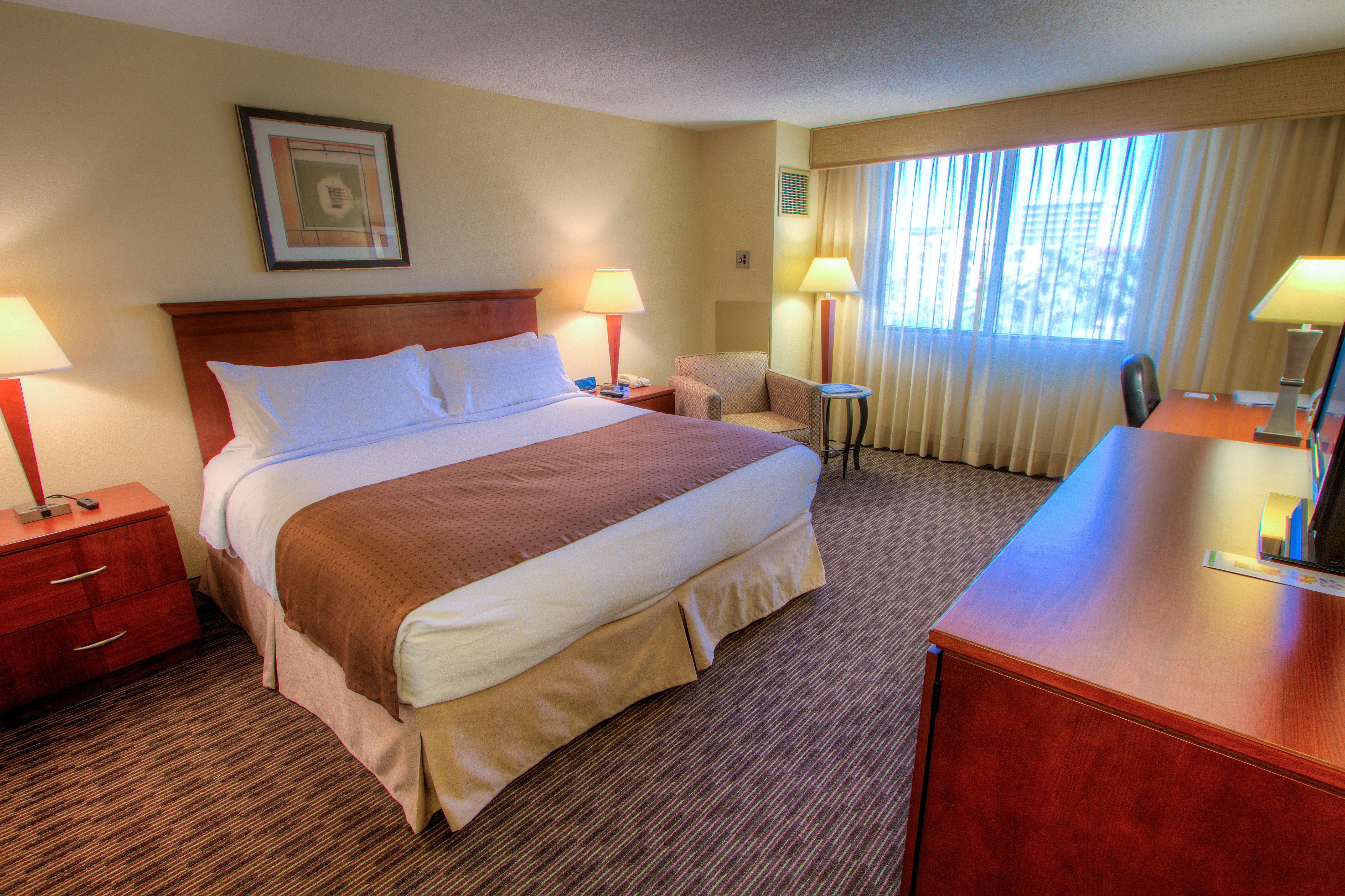 Holiday Inn Tampa Westshore - Airport Area By Ihg Exterior photo