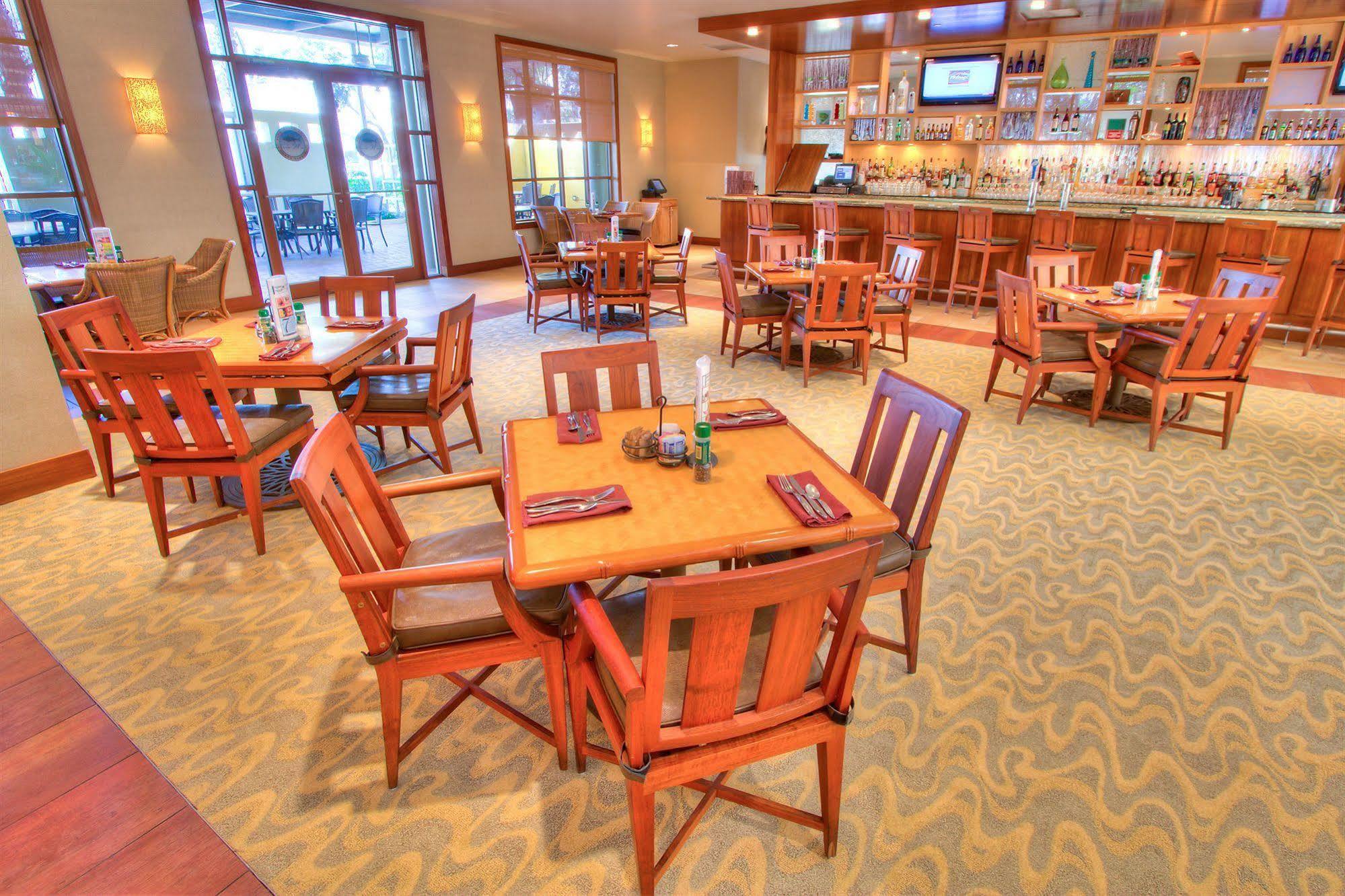 Holiday Inn Tampa Westshore - Airport Area By Ihg Restaurant photo